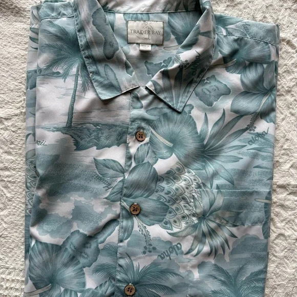 Trader Bay Washable  Mens XL Green/White Floral Button Short Sleeve Hawaii Shirt - Picture 12 of 12